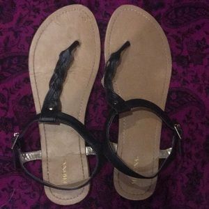 Merona sandals size 11